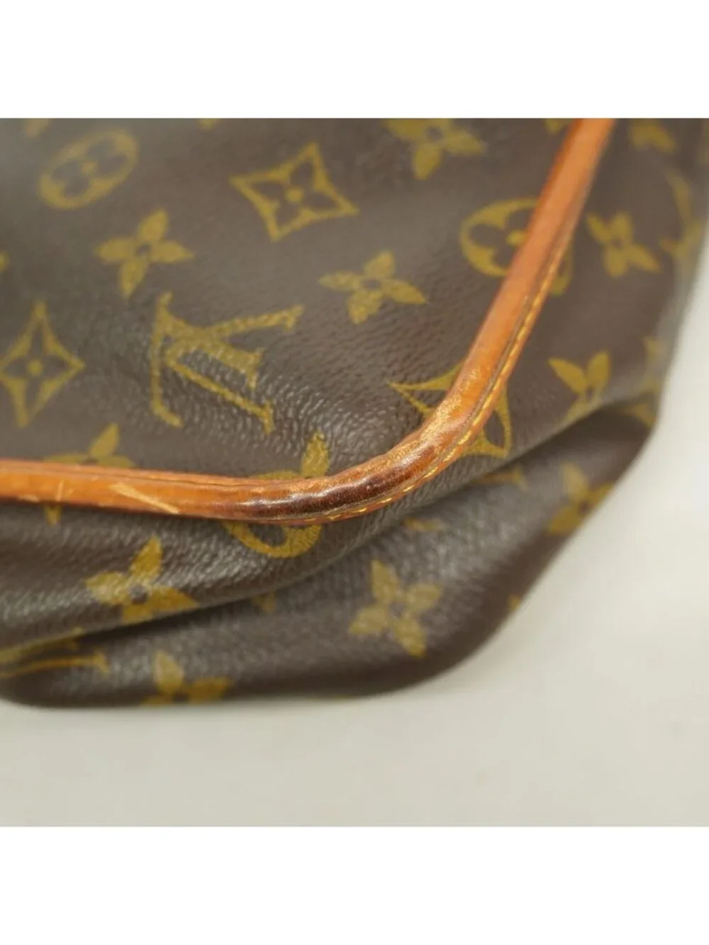 Louis Vuitton Shoulder Bag Monogram Gibeciere MM Brown